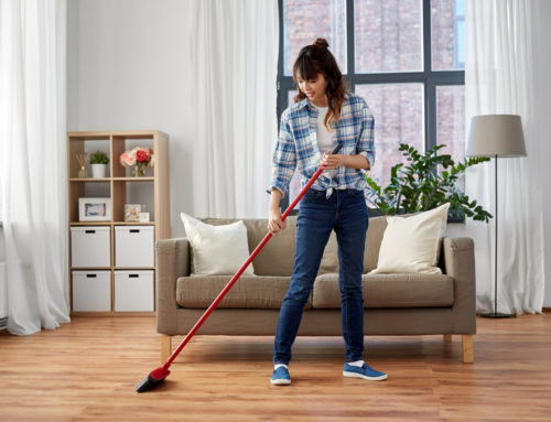 7 Living Room Cleaning Tips for New Homeowners